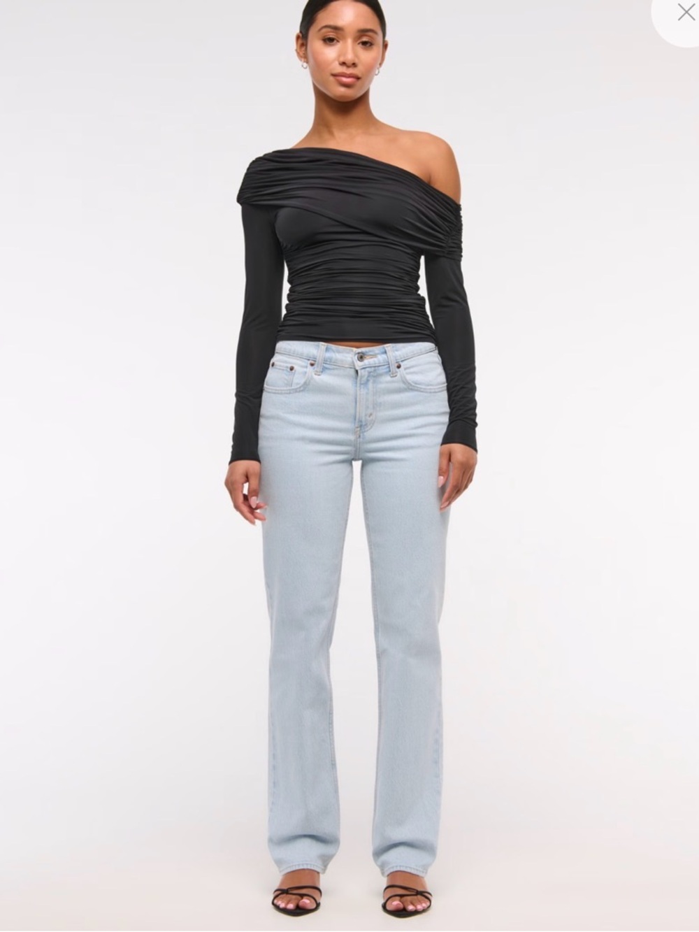 Abercrombie & Fitch Straight Leg Mid Rise Jeans Sz 24 00 Trendy Light Wash